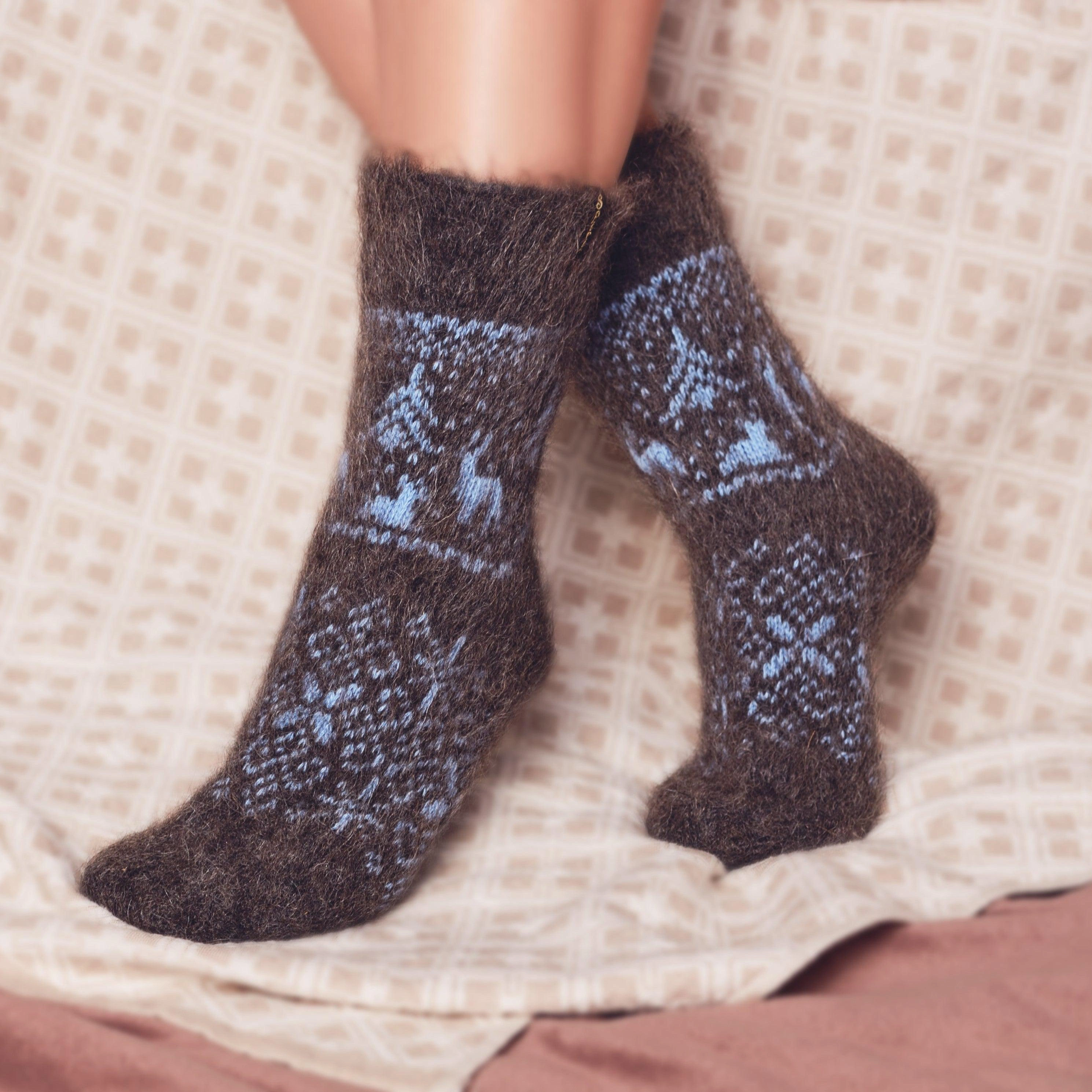 Unisex Alpine Night Non-Binding Goat Wool Crew Socks