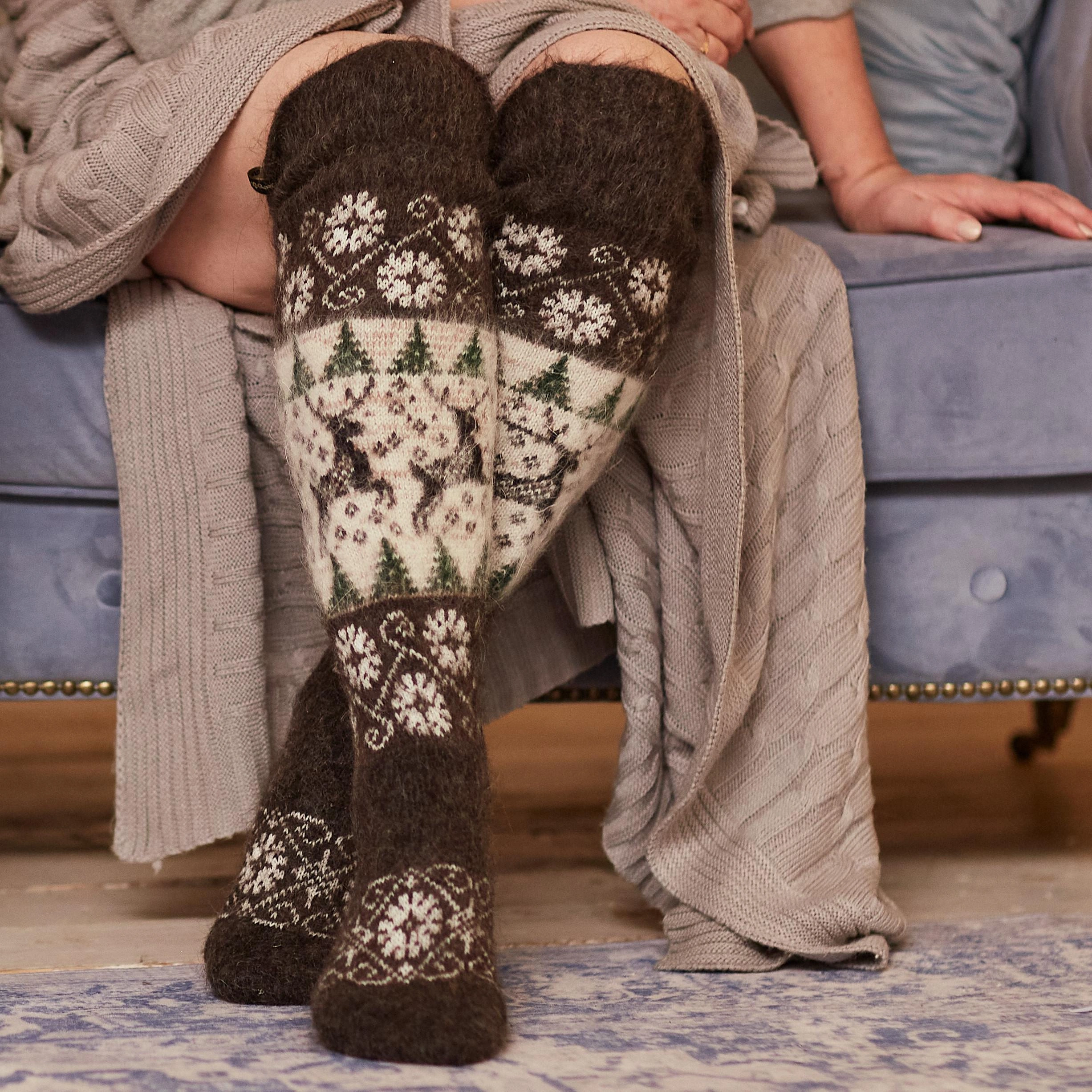 Cozy Alpine Dream: Goat Wool Over-the-Knee Socks. Wrap Your Legs in Luxury!